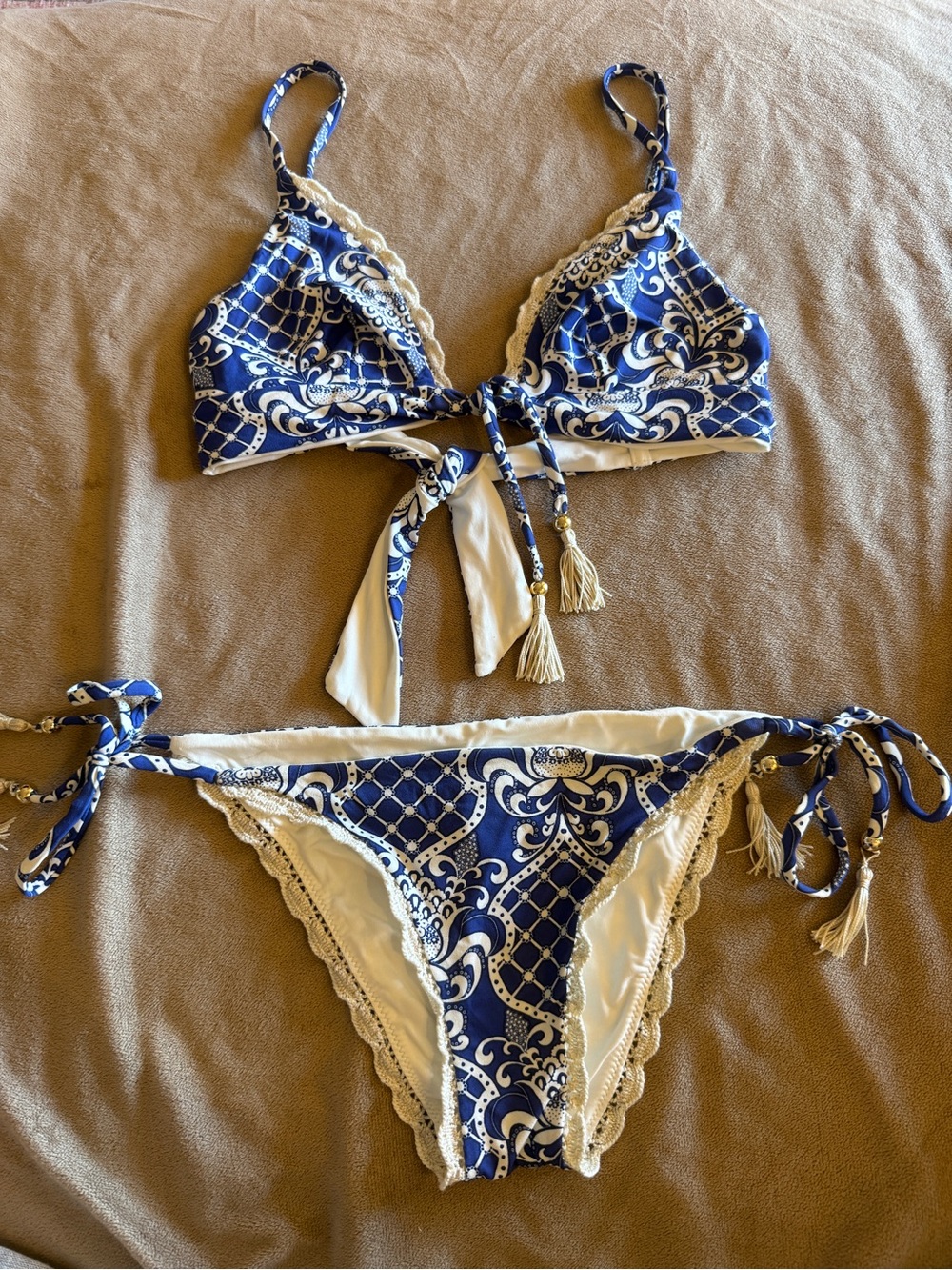 Women’s Blue Patterned Lace-Trim Tie-Side Bikini